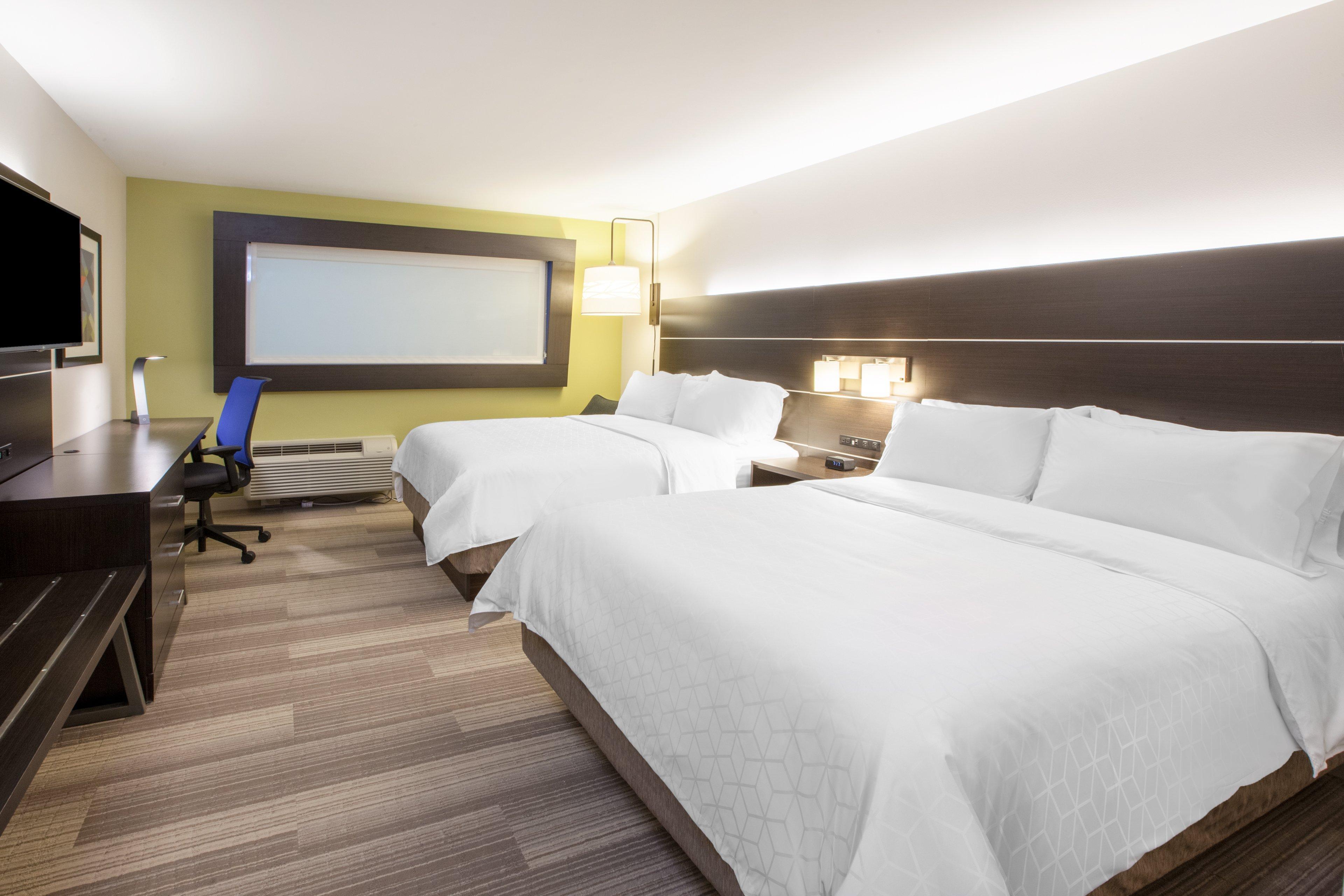 Holiday Inn Express Madera By Ihg Exterior photo